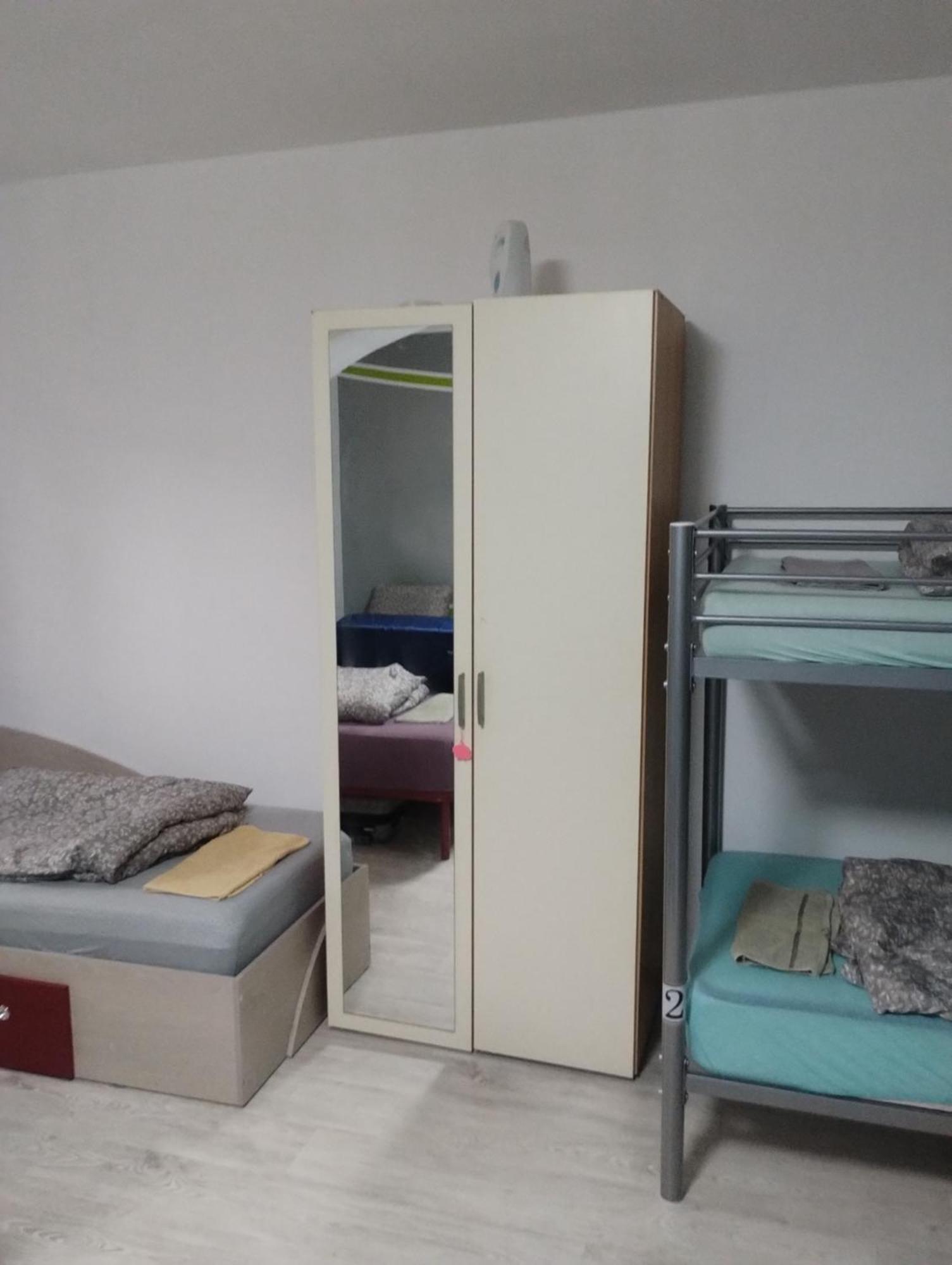 Hostel Antonia ทิมิชัวรา ภายนอก รูปภาพ