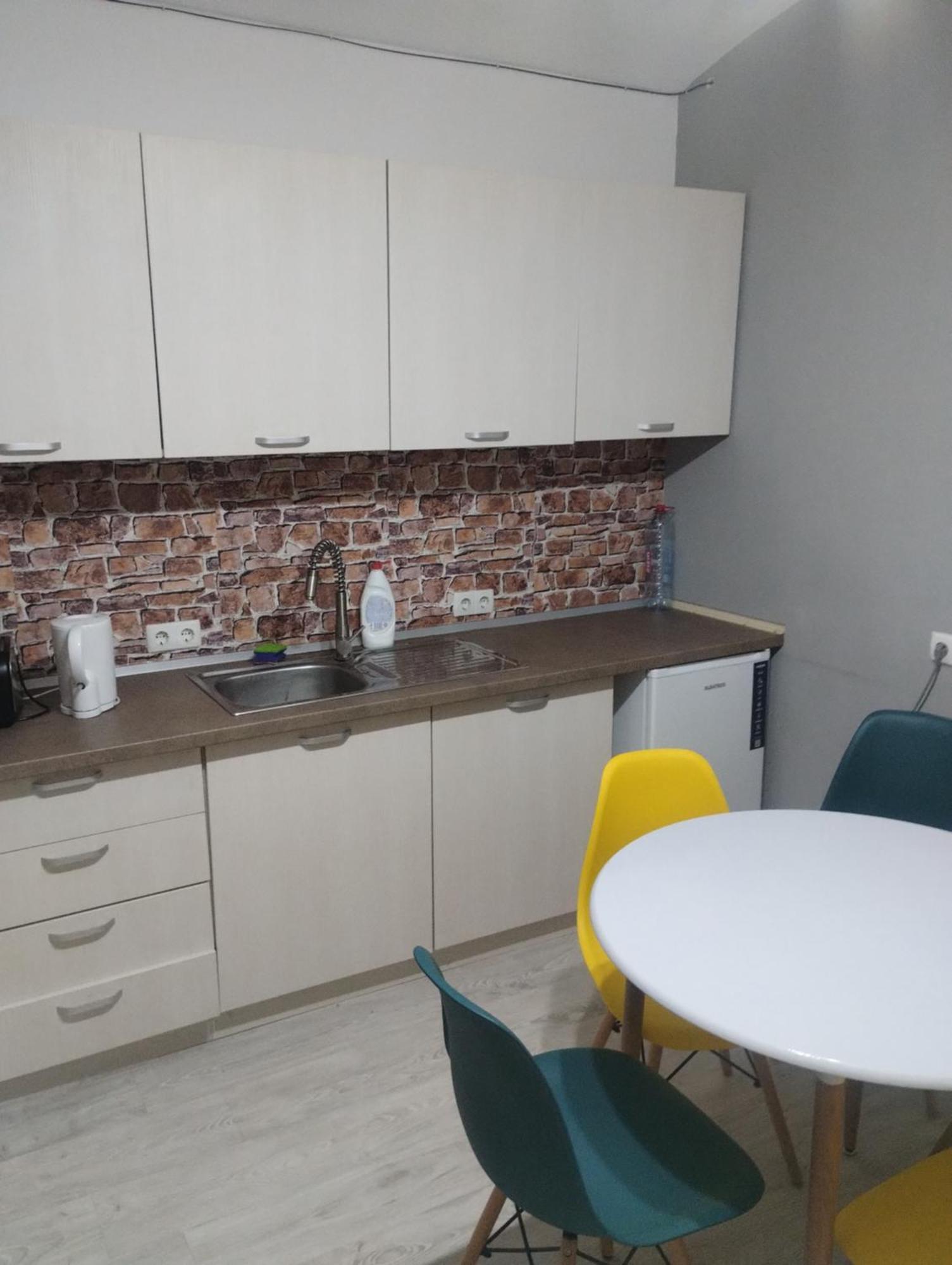 Hostel Antonia ทิมิชัวรา ภายนอก รูปภาพ
